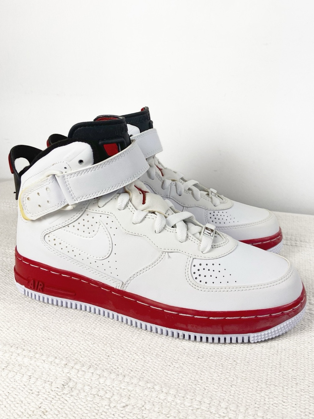 Nike Jordan Fusion 6 NIB AJF6 Varsity White Red Youth 5.5 / Womens size 7